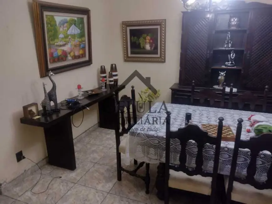 Casa com 4 quartos à venda, 475m2 em Rio De Janeiro - RJ - imagem 2 Foto 2 de Casa com 4 quartos à venda, 475m2 em Rio De Janeiro - RJ