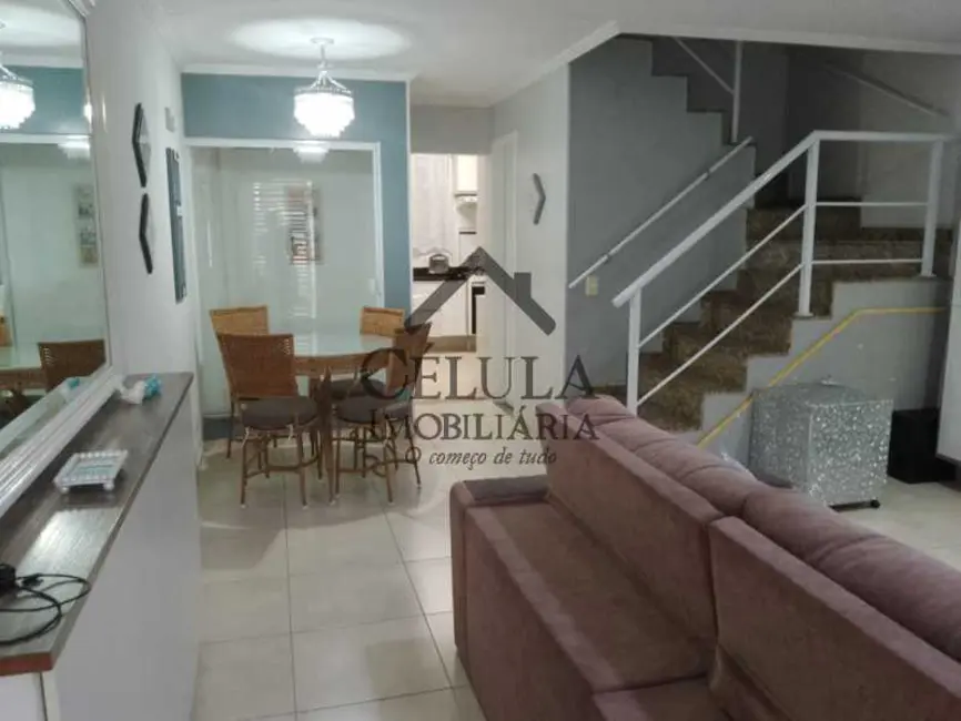 Foto 2 de Casa de Condomínio com 3 quartos à venda, 220m2 em Rio De Janeiro - RJ