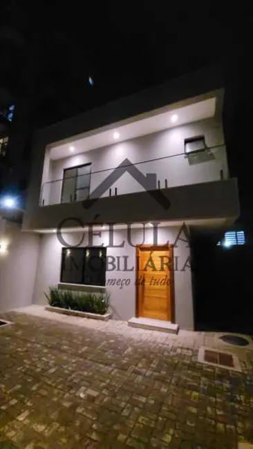 Foto 1 de Casa de Condomínio com 4 quartos à venda, 190m2 em Rio De Janeiro - RJ