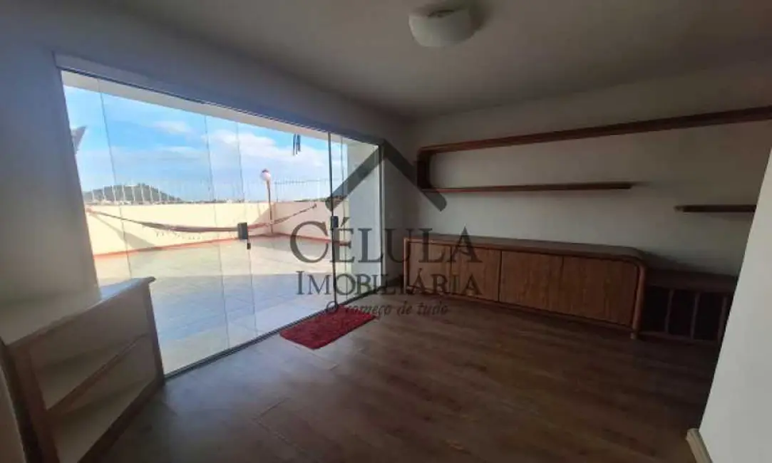 Foto 2 de Cobertura com 3 quartos à venda, 245m2 em Rio De Janeiro - RJ