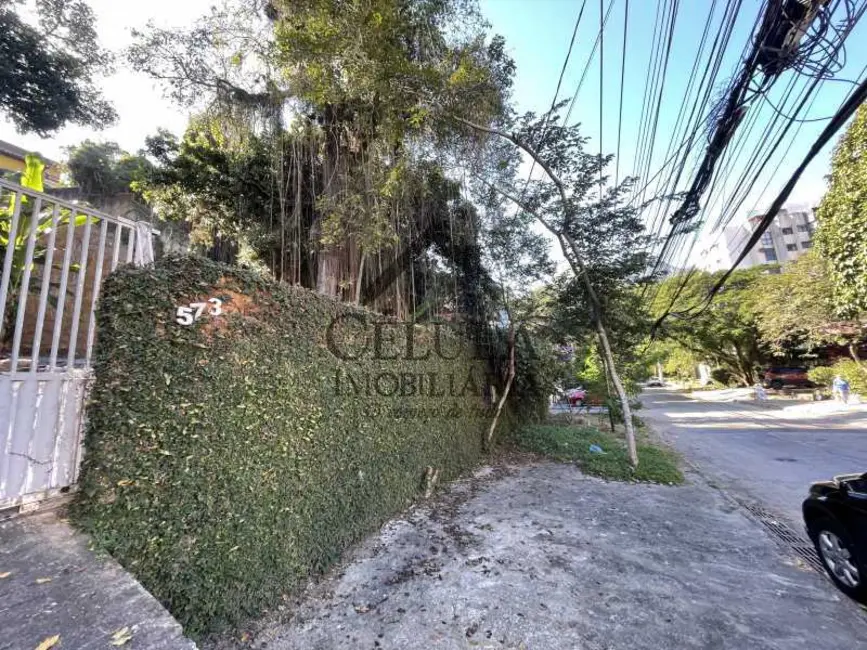 Foto 1 de Casa com 2 quartos à venda, 129m2 em Rio De Janeiro - RJ