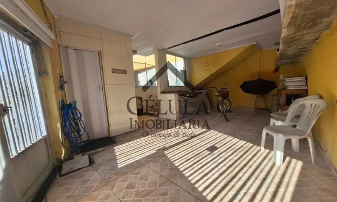 Casa com 3 quartos à venda, 200m2 em Rio De Janeiro - RJ - imagem 3 Foto 3 de Casa com 3 quartos à venda, 200m2 em Rio De Janeiro - RJ