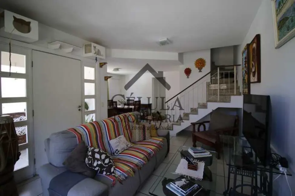 Foto 1 de Casa de Condomínio com 4 quartos à venda, 144m2 em Rio De Janeiro - RJ