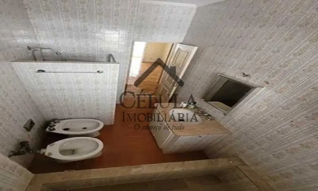 Apartamento com 5 quartos à venda, 183m2 em Rio De Janeiro - RJ - imagem 8 Foto 8 de Apartamento com 5 quartos à venda, 183m2 em Rio De Janeiro - RJ