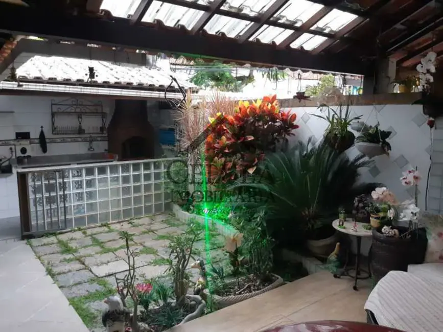 Foto 3 de Casa de Condomínio com 4 quartos à venda, 180m2 em Rio De Janeiro - RJ