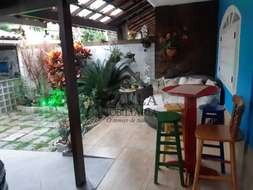 Foto 2 de Casa de Condomínio com 4 quartos à venda, 180m2 em Rio De Janeiro - RJ