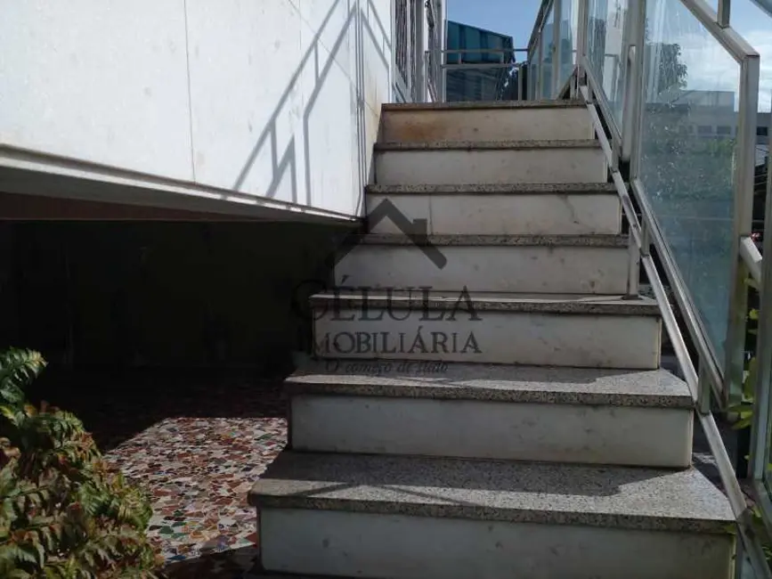 Casa com 6 quartos à venda, 357m2 em Rio De Janeiro - RJ - imagem 8 Foto 8 de Casa com 6 quartos à venda, 357m2 em Rio De Janeiro - RJ