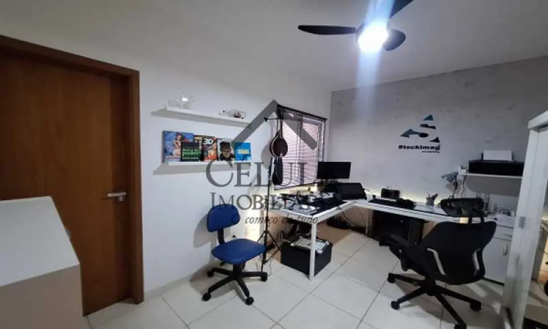 Casa de Condomínio com 2 quartos à venda, 85m2 em Rio De Janeiro - RJ - imagem 8 Foto 8 de Casa de Condomínio com 2 quartos à venda, 85m2 em Rio De Janeiro - RJ