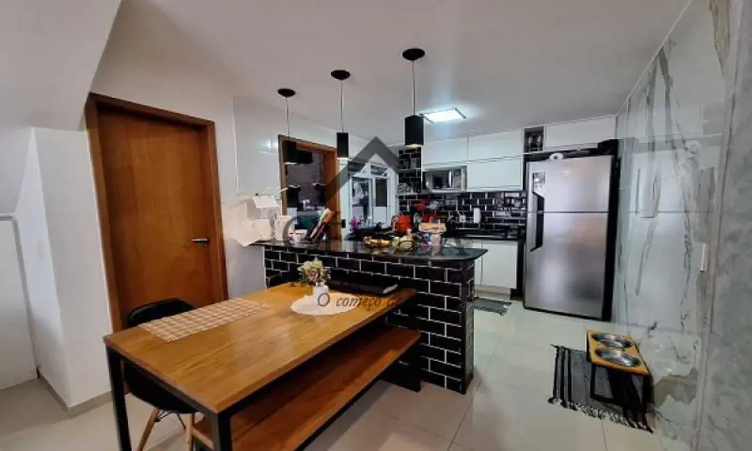 Casa de Condomínio com 2 quartos à venda, 85m2 em Rio De Janeiro - RJ - imagem 4 Foto 4 de Casa de Condomínio com 2 quartos à venda, 85m2 em Rio De Janeiro - RJ