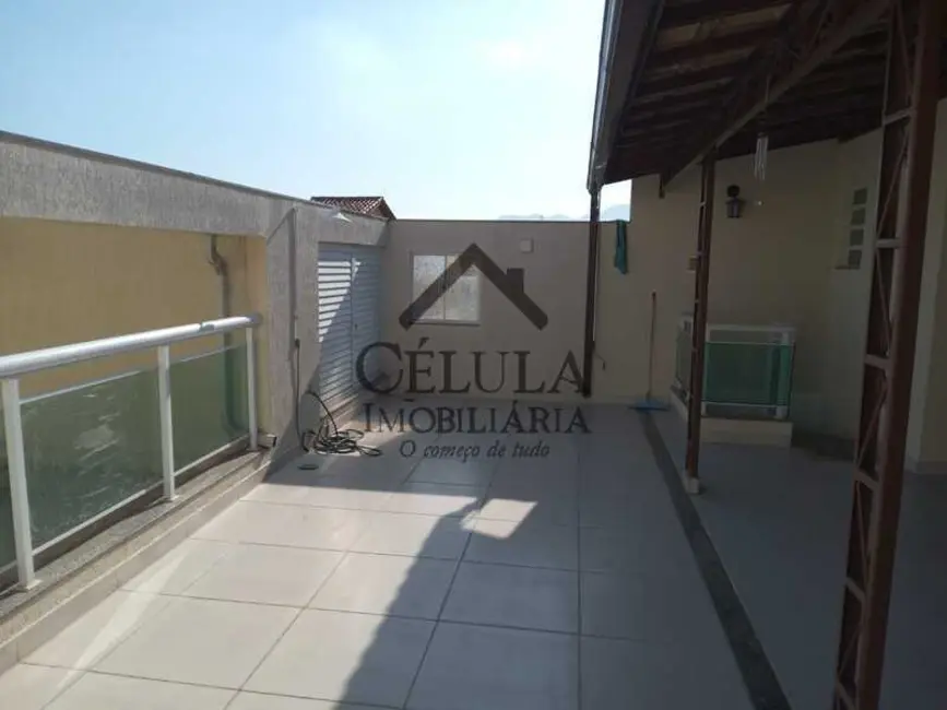 Foto 3 de Casa de Vila com 2 quartos à venda, 120m2 em Rio De Janeiro - RJ