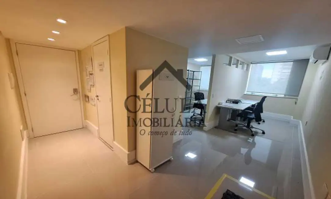 Foto 9 de Sala Comercial à venda, 25m2 em Rio De Janeiro - RJ
