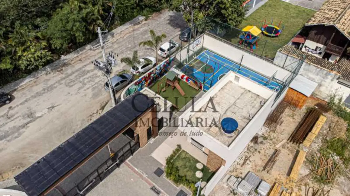 Foto 2 de Casa de Condomínio com 4 quartos à venda, 180m2 em Rio De Janeiro - RJ