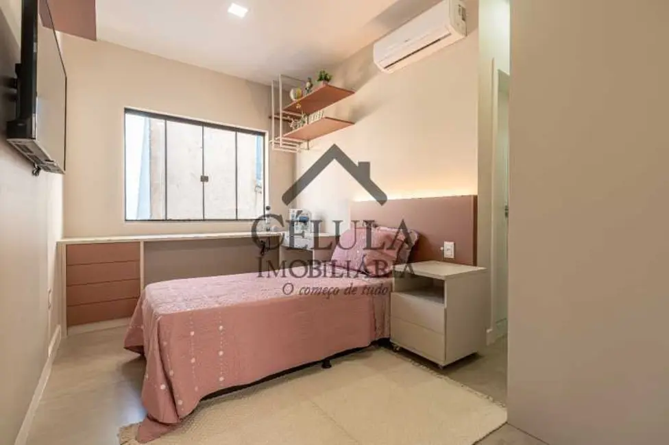 Foto 8 de Casa de Condomínio com 4 quartos à venda, 180m2 em Rio De Janeiro - RJ