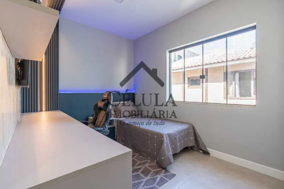 Foto 9 de Casa de Condomínio com 4 quartos à venda, 180m2 em Rio De Janeiro - RJ