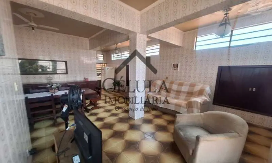 Casa com 3 quartos à venda, 255m2 em Rio De Janeiro - RJ - imagem 3 Foto 3 de Casa com 3 quartos à venda, 255m2 em Rio De Janeiro - RJ