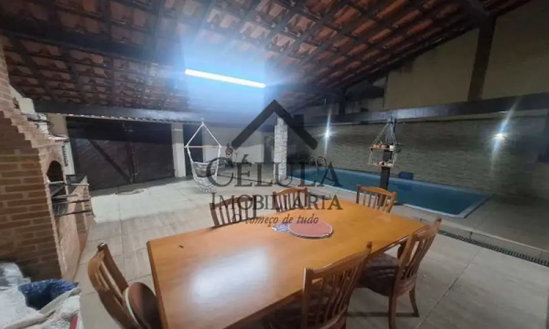 Casa de Condomínio com 3 quartos à venda, 260m2 em Rio De Janeiro - RJ - imagem 5 Foto 5 de Casa de Condomínio com 3 quartos à venda, 260m2 em Rio De Janeiro - RJ