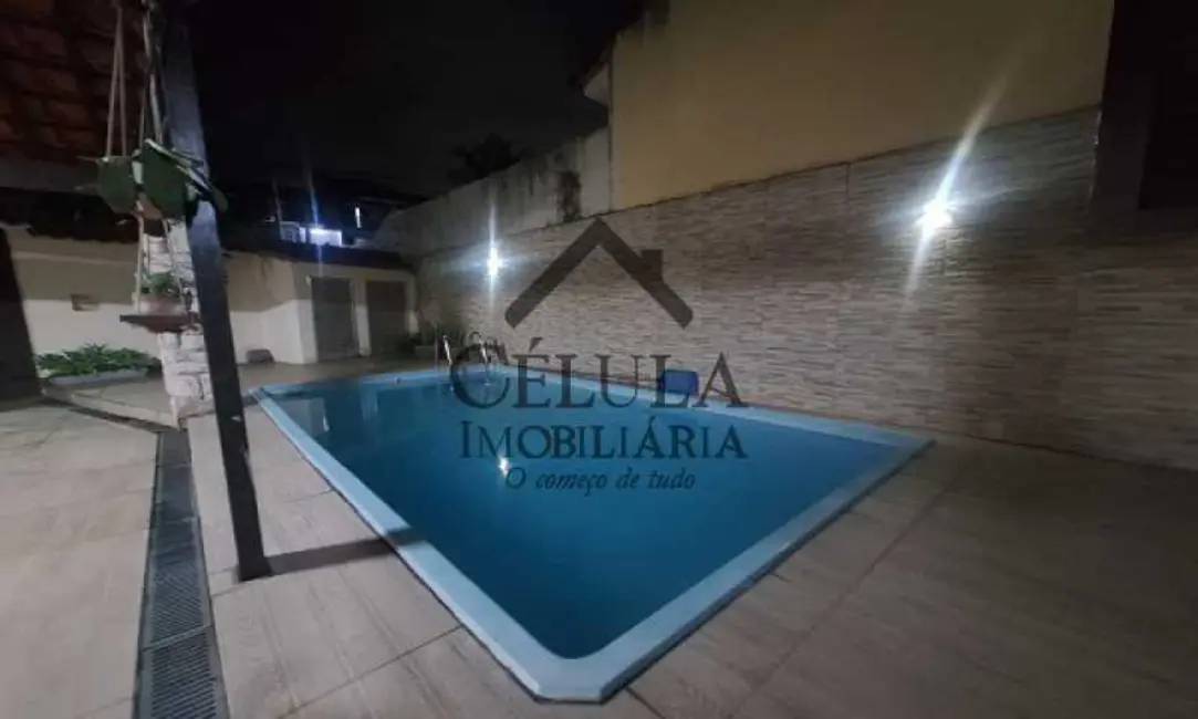 Casa de Condomínio com 3 quartos à venda, 260m2 em Rio De Janeiro - RJ - imagem 2 Foto 2 de Casa de Condomínio com 3 quartos à venda, 260m2 em Rio De Janeiro - RJ