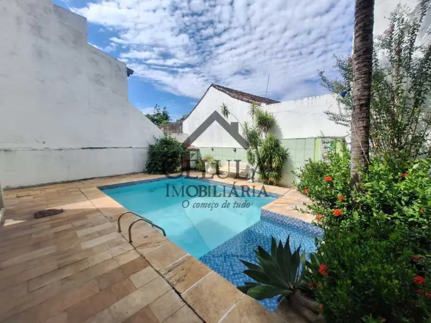 Foto 2 de Casa de Condomínio com 4 quartos à venda, 351m2 em Rio De Janeiro - RJ