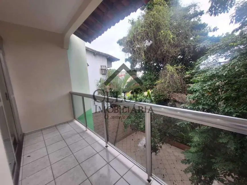 Foto 1 de Casa com 3 quartos à venda, 215m2 em Rio De Janeiro - RJ