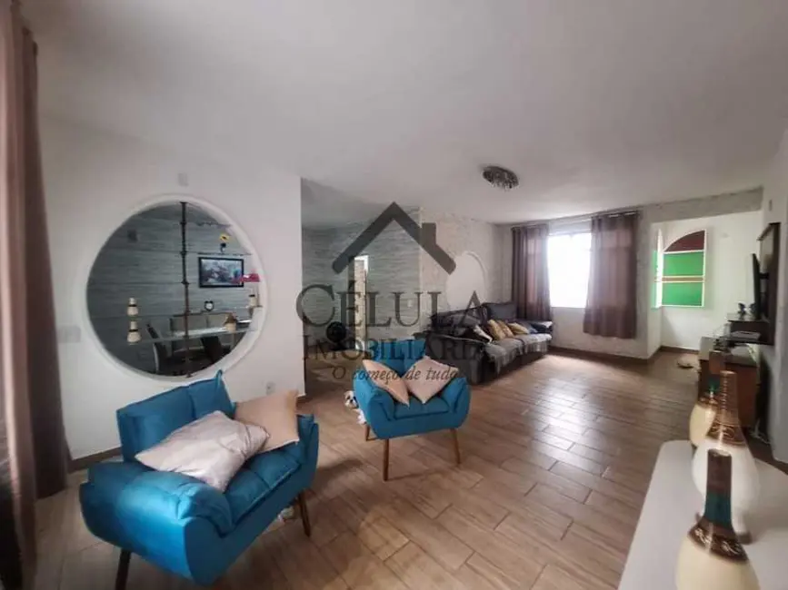 Casa de Condomínio com 5 quartos à venda, 386m2 em Rio De Janeiro - RJ - imagem 3 Foto 3 de Casa de Condomínio com 5 quartos à venda, 386m2 em Rio De Janeiro - RJ