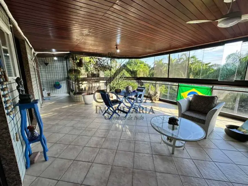 Foto 8 de Apartamento com 4 quartos à venda, 180m2 em Rio De Janeiro - RJ