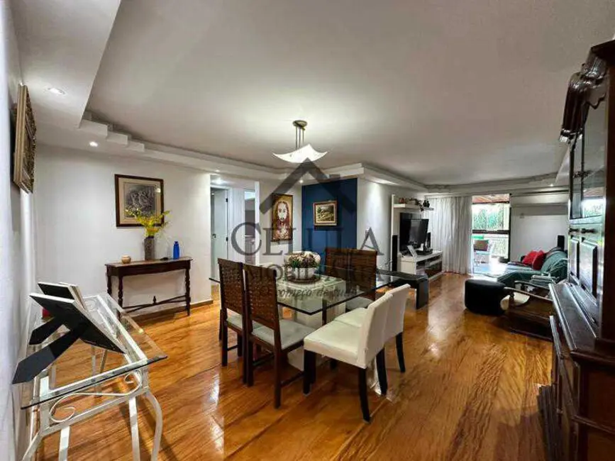 Foto 1 de Apartamento com 4 quartos à venda, 180m2 em Rio De Janeiro - RJ