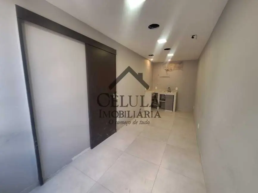 Sala Comercial à venda, 37m2 em Rio De Janeiro - RJ - imagem 2 Foto 2 de Sala Comercial à venda, 37m2 em Rio De Janeiro - RJ