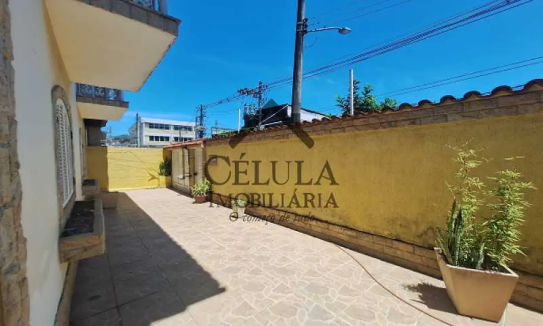 Foto 3 de Casa com 3 quartos à venda, 182m2 em Rio De Janeiro - RJ