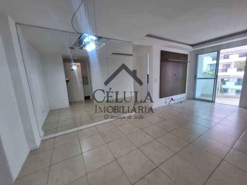 Apartamento com 3 quartos à venda, 74m2 em Rio De Janeiro - RJ - imagem 3 Foto 3 de Apartamento com 3 quartos à venda, 74m2 em Rio De Janeiro - RJ