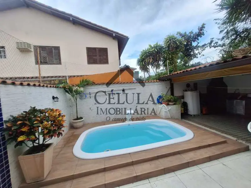 Foto 1 de Casa de Condomínio com 4 quartos à venda, 201m2 em Rio De Janeiro - RJ