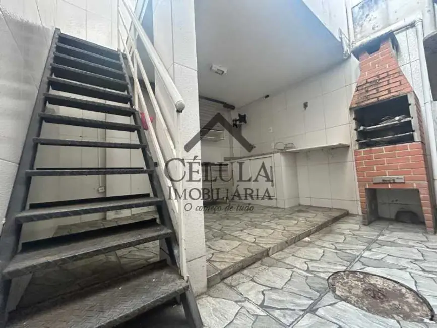 Foto 6 de Casa de Vila com 2 quartos à venda, 76m2 em Rio De Janeiro - RJ