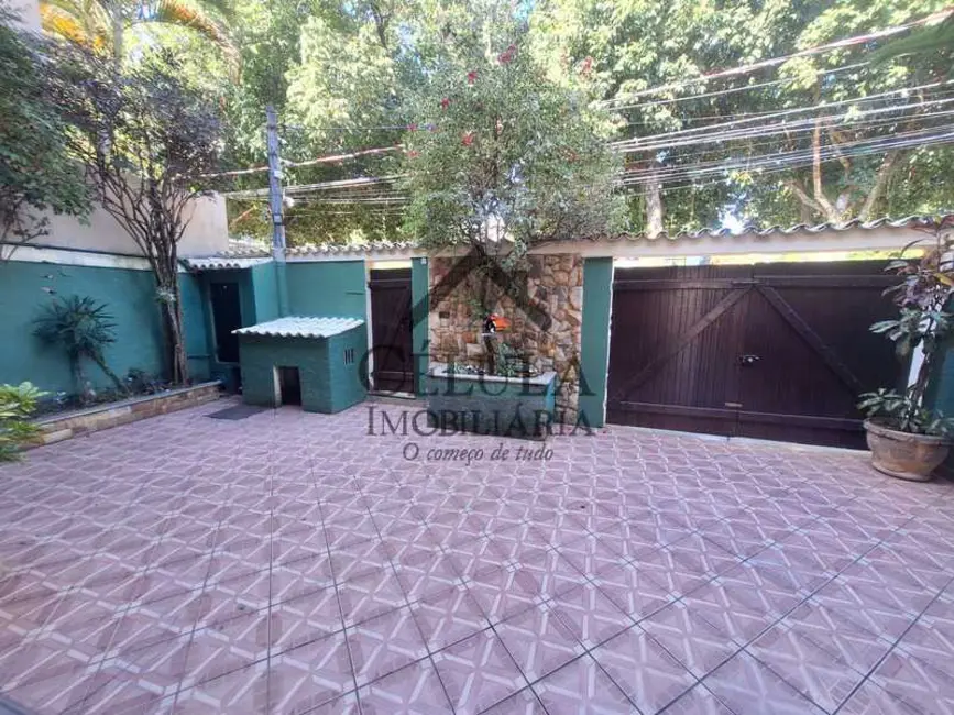 Casa de Condomínio com 4 quartos à venda, 312m2 em Rio De Janeiro - RJ - imagem 2 Foto 2 de Casa de Condomínio com 4 quartos à venda, 312m2 em Rio De Janeiro - RJ