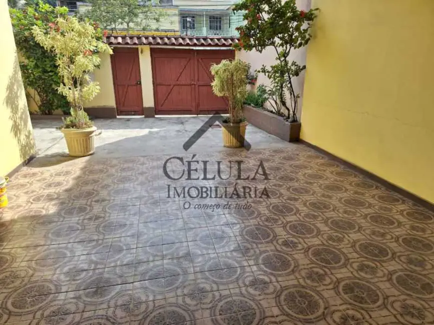 Foto 1 de Casa com 3 quartos à venda, 140m2 em Rio De Janeiro - RJ