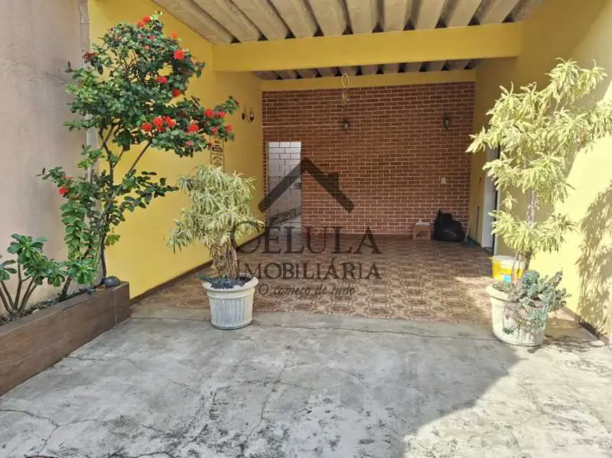 Foto 2 de Casa com 3 quartos à venda, 140m2 em Rio De Janeiro - RJ