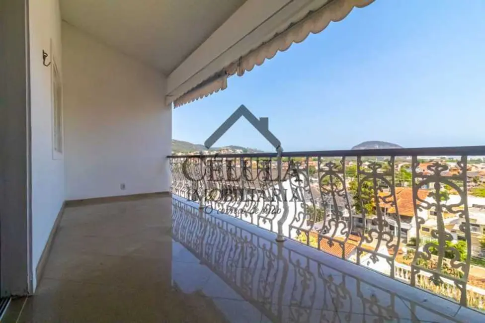 Foto 2 de Casa de Condomínio com 3 quartos à venda, 241m2 em Rio De Janeiro - RJ