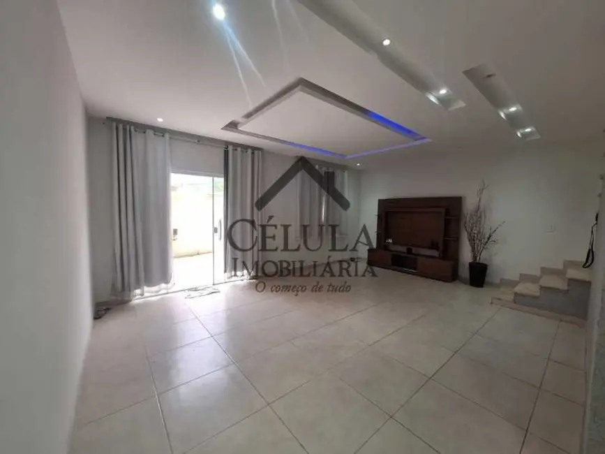 Foto 2 de Casa de Condomínio com 3 quartos à venda, 120m2 em Rio De Janeiro - RJ