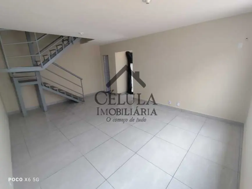 Casa de Condomínio com 2 quartos à venda, 120m2 em Rio De Janeiro - RJ - imagem 4 Foto 4 de Casa de Condomínio com 2 quartos à venda, 120m2 em Rio De Janeiro - RJ