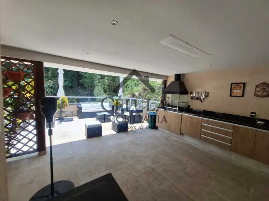 Casa de Condomínio com 3 quartos à venda, 135m2 em Rio De Janeiro - RJ - imagem 5 Foto 5 de Casa de Condomínio com 3 quartos à venda, 135m2 em Rio De Janeiro - RJ