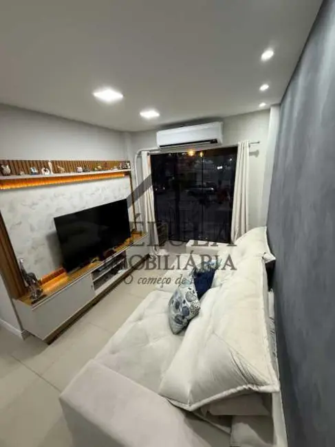 Apartamento com 2 quartos à venda, 53m2 em Rio De Janeiro - RJ - imagem 2 Foto 2 de Apartamento com 2 quartos à venda, 53m2 em Rio De Janeiro - RJ