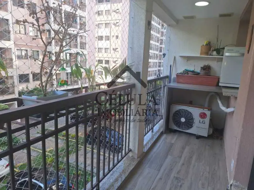 Foto 3 de Apartamento com 2 quartos à venda, 60m2 em Rio De Janeiro - RJ