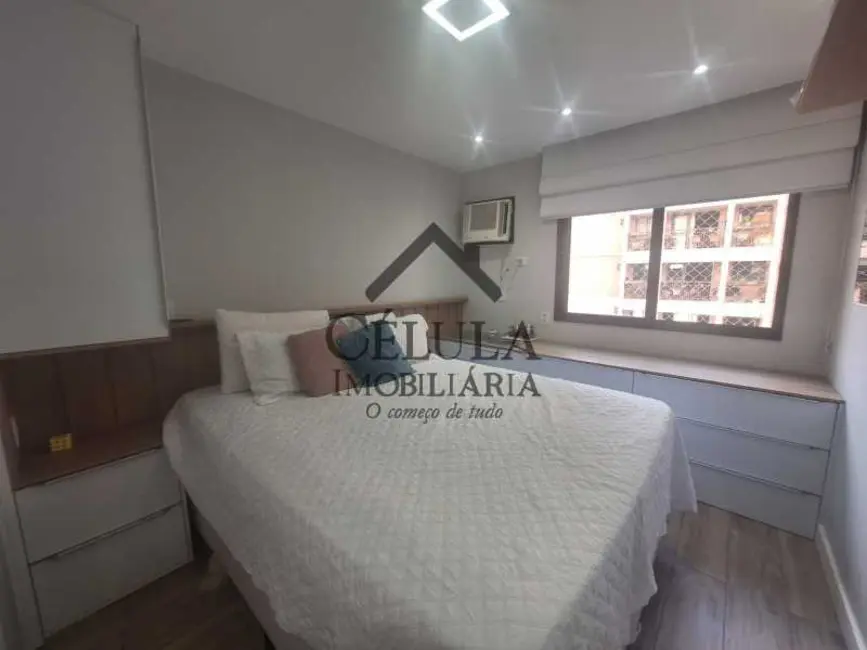 Foto 9 de Apartamento com 2 quartos à venda, 60m2 em Rio De Janeiro - RJ