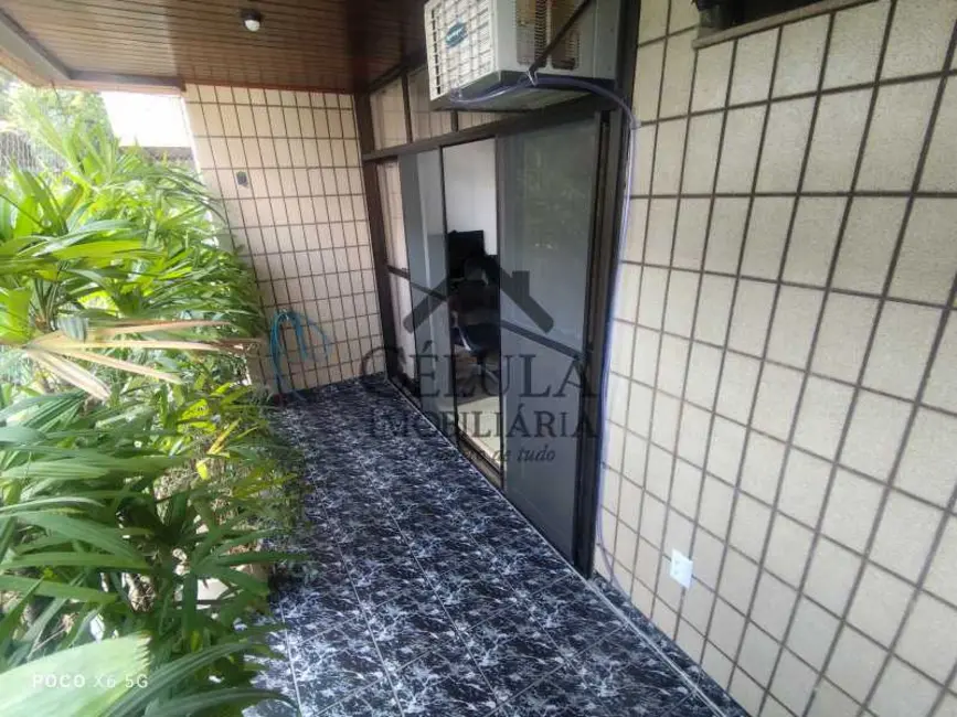 Apartamento com 4 quartos à venda, 227m2 em Rio De Janeiro - RJ - imagem 9 Foto 9 de Apartamento com 4 quartos à venda, 227m2 em Rio De Janeiro - RJ