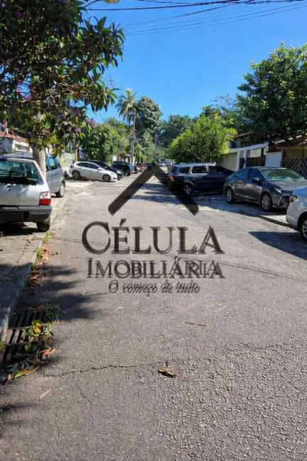 Foto 3 de Terreno / Lote à venda em Rio De Janeiro - RJ