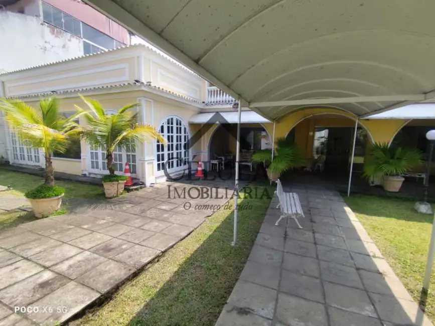 Foto 3 de Casa com 5 quartos à venda, 605m2 em Rio De Janeiro - RJ