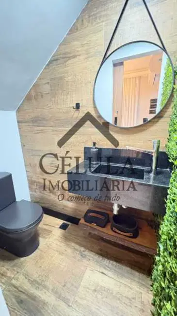 Foto 3 de Casa de Condomínio com 3 quartos à venda, 232m2 em Rio De Janeiro - RJ
