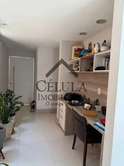 Casa de Condomínio com 3 quartos à venda, 140m2 em Rio De Janeiro - RJ - imagem 5 Foto 5 de Casa de Condomínio com 3 quartos à venda, 140m2 em Rio De Janeiro - RJ