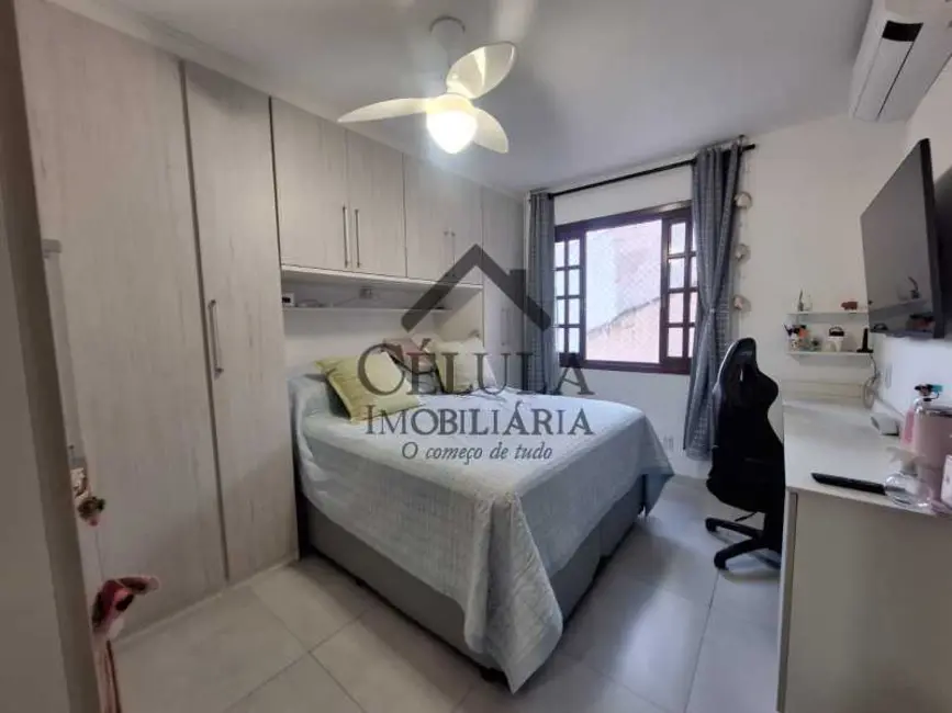 Casa de Condomínio com 3 quartos à venda, 206m2 em Rio De Janeiro - RJ - imagem 8 Foto 8 de Casa de Condomínio com 3 quartos à venda, 206m2 em Rio De Janeiro - RJ