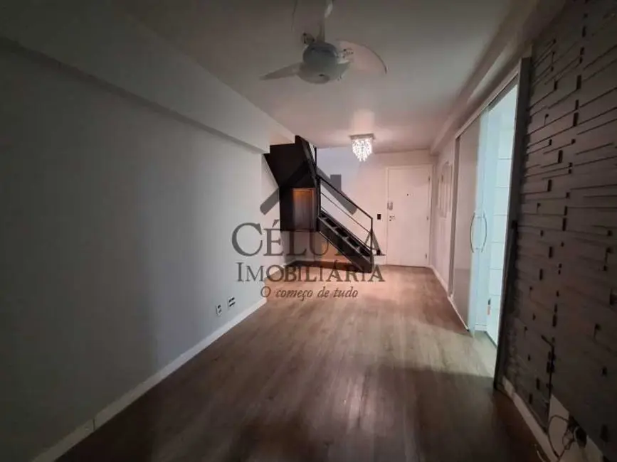 Foto 3 de Cobertura com 3 quartos à venda, 120m2 em Rio De Janeiro - RJ