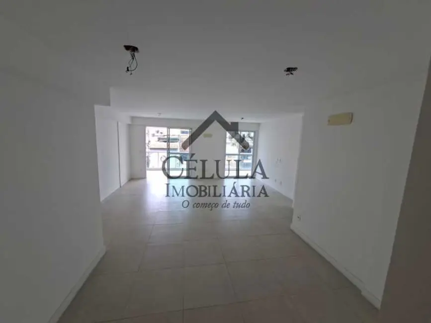 Apartamento com 3 quartos à venda, 128m2 em Rio De Janeiro - RJ - imagem 4 Foto 4 de Apartamento com 3 quartos à venda, 128m2 em Rio De Janeiro - RJ