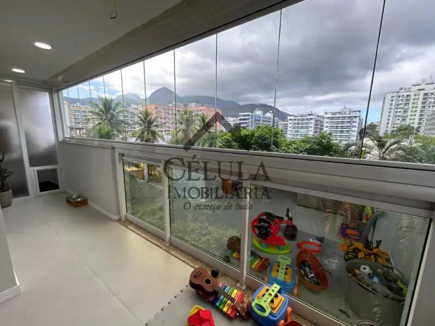Apartamento com 3 quartos à venda, 90m2 em Rio De Janeiro - RJ - imagem 1 Foto 1 de Apartamento com 3 quartos à venda, 90m2 em Rio De Janeiro - RJ